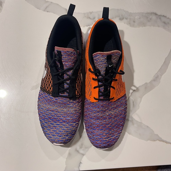 Nike Flyknit Rosherun Random Yarn Size 12 lightly used - Picture 2 of 5